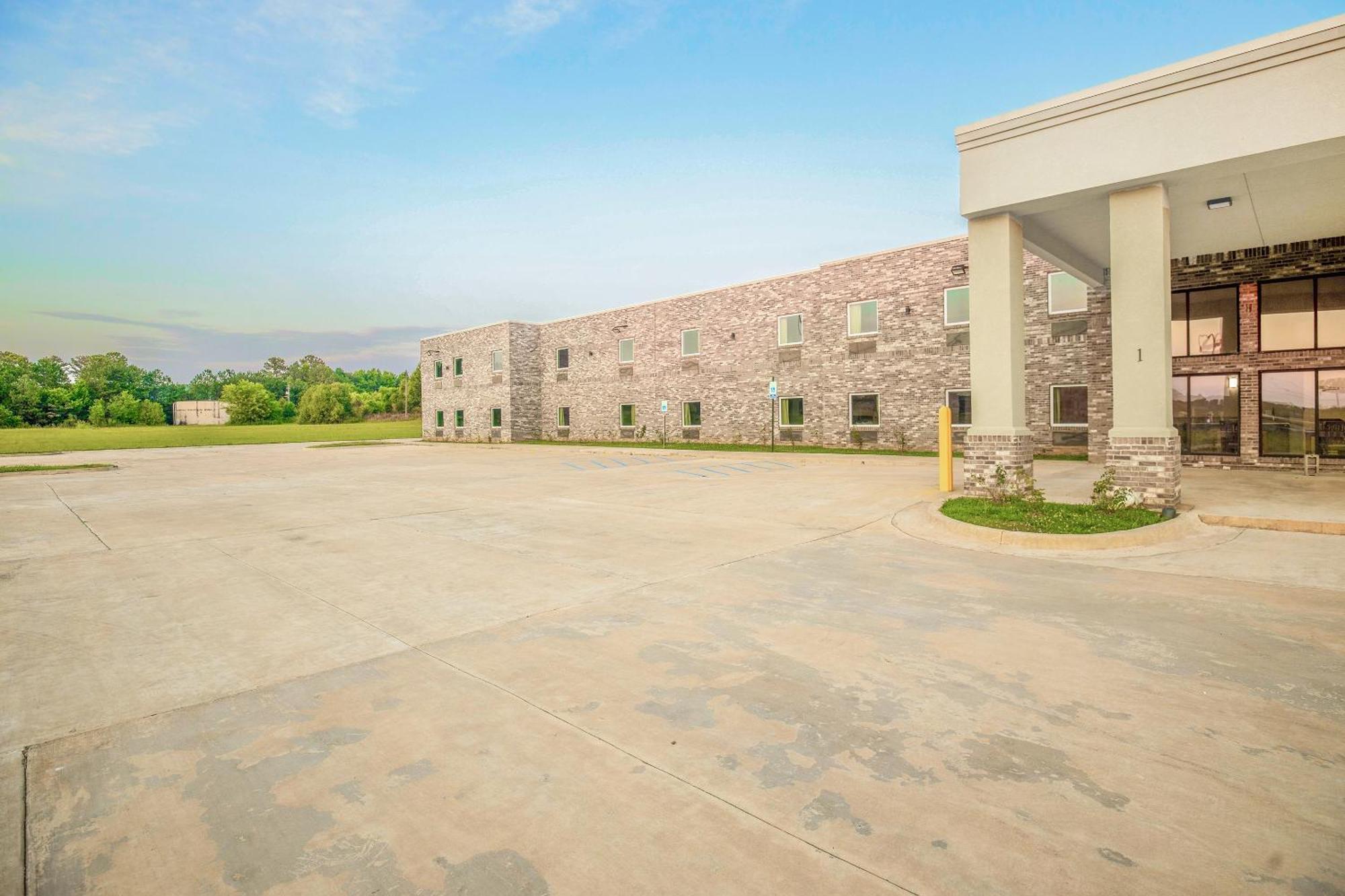 Oyo Hotel Adairsville Calhoun South I-75 מראה חיצוני תמונה