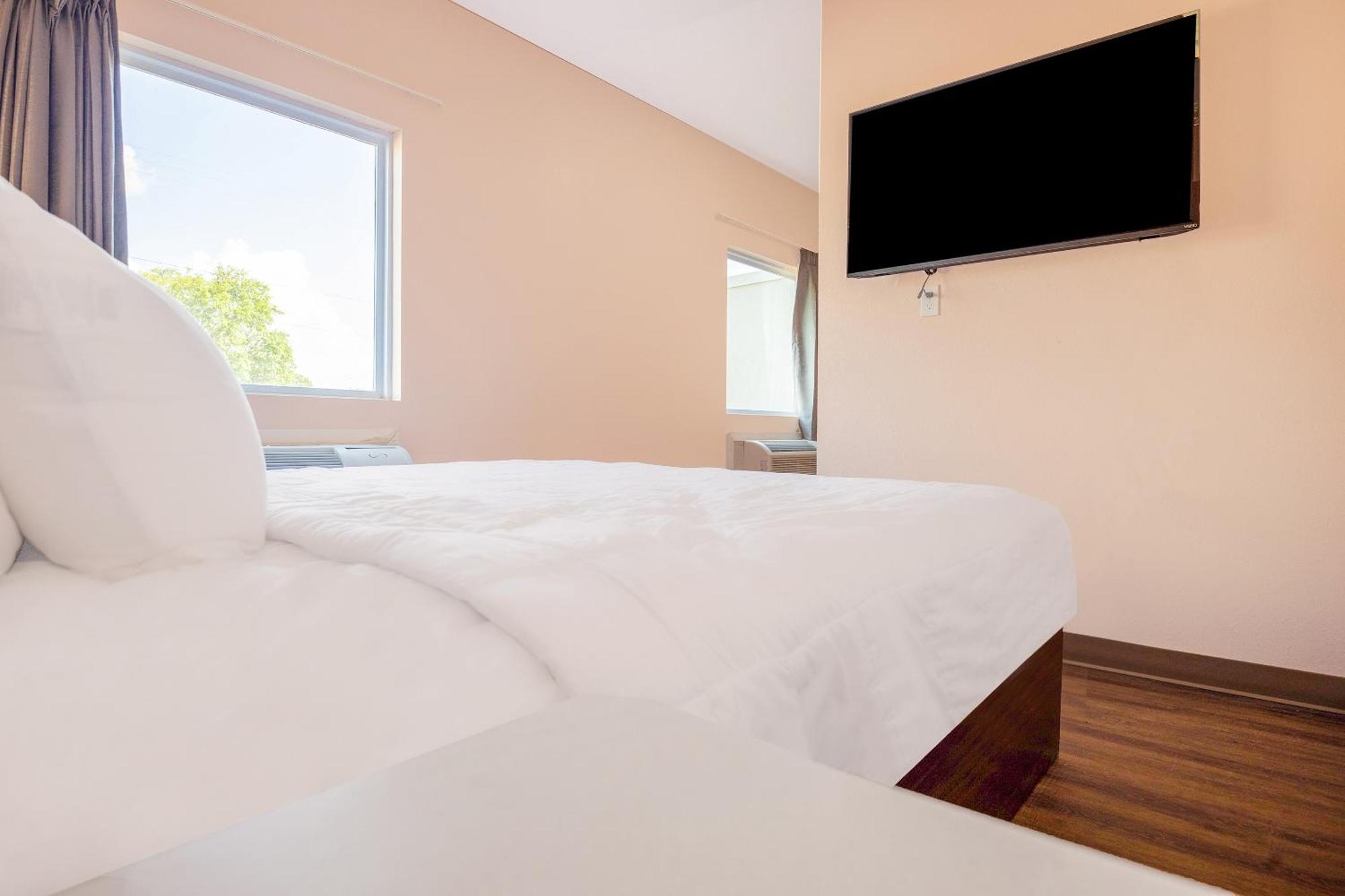 Oyo Hotel Adairsville Calhoun South I-75 מראה חיצוני תמונה