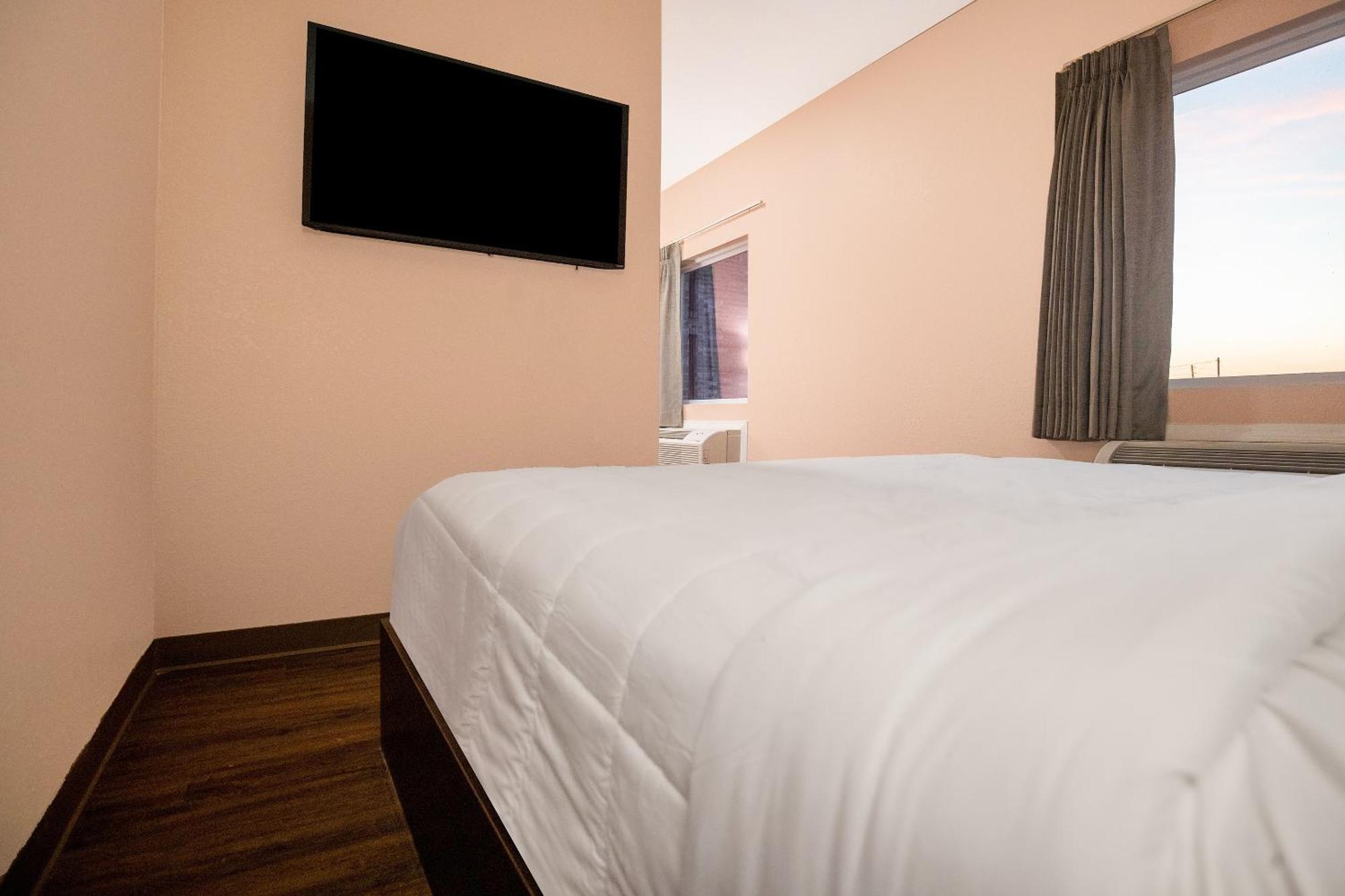 Oyo Hotel Adairsville Calhoun South I-75 מראה חיצוני תמונה